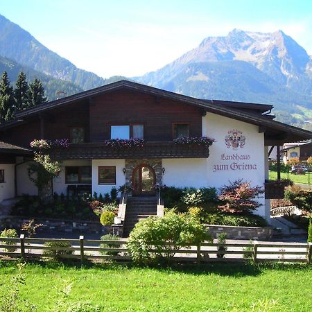 Landhaus zum Griena Mayrhofen Exterior foto